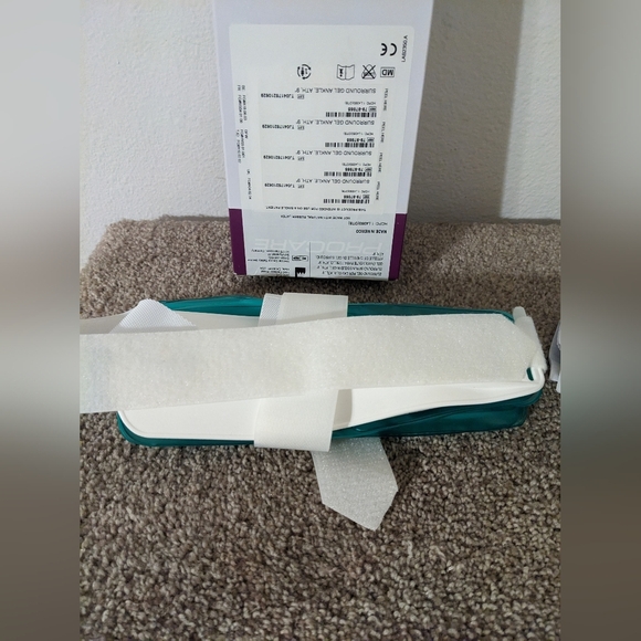 PROCARE Surround Gel Ankle Brace, Medium, Height 9" NIOB - Picture 4 of 6